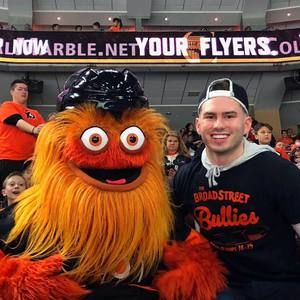 Meet your Posher, Justin